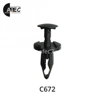 Клипса дверей подкрылок Fiat Dodge Jeep Chrysler GM 21077123 Клипса дверей подкрылок Fiat Dodge Jeep Chrysler GM 21077123