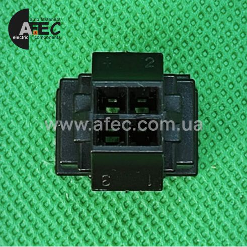 Разъем 4к 3B0972732