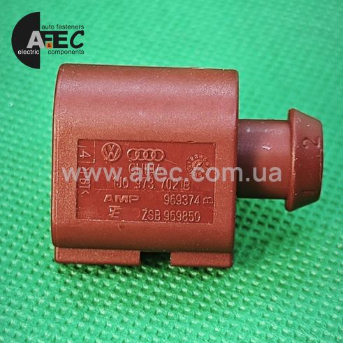 Разъем 2к 1J0973702B