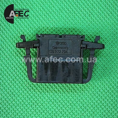 Разъем 4к 1J0972704