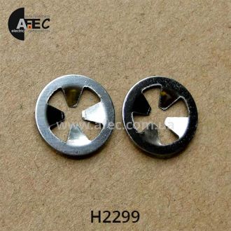 Скоба Mazda 995783000 Скоба Mazda 995783000