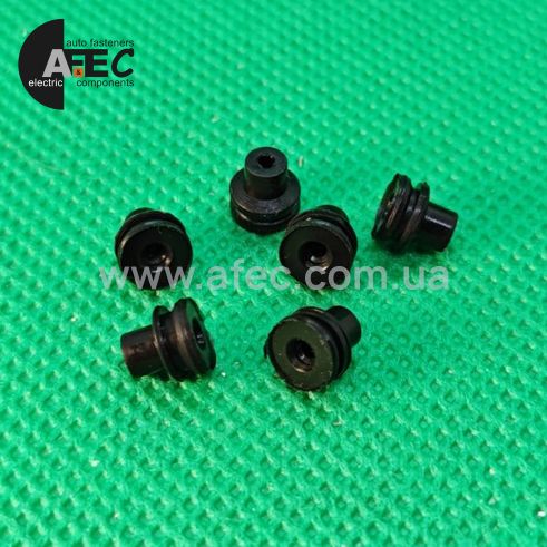 Ущільнювач для роз'ємів чорний d5.7mm 7160-8234 MG680604 7157-3648 Ущільнювач для роз'ємів чорний d5.7mm 7160-8234 MG680604 7157-3648