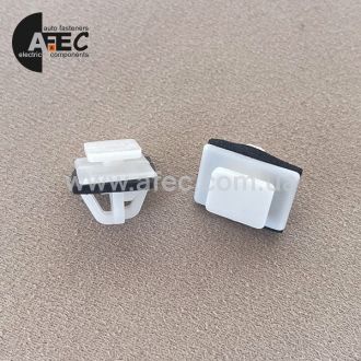 Клипса Hyundai 8775835000 Клипса Hyundai 8775835000