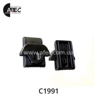 Клипса Nissan 638489Y000 Клипса Nissan 638489Y000