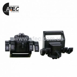 Кліпса Ford 5203003 4L3Z-1503296-AA 4L3Z-1503296-AB Кліпса Ford 5203003 4L3Z-1503296-AA 4L3Z-1503296-AB