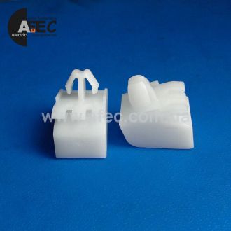 Клипса Mercedes A0009916371 Клипса Mercedes A0009916371