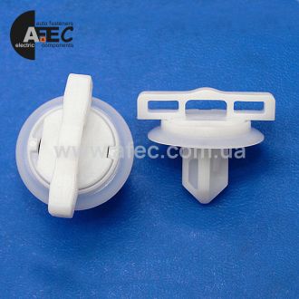 Клипса Toyota 67869-47010