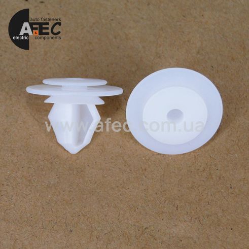 Клипса Mercedes A0049911870 Клипса Mercedes A0049911870