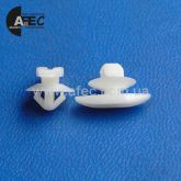 Клипса уплотнителя двери Honda, Toyota, Mitsubishi 915680-TA5-003, 91568-SJA-0003, 90467-04034