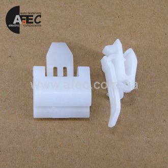 Клипса Toyota 6821190K00