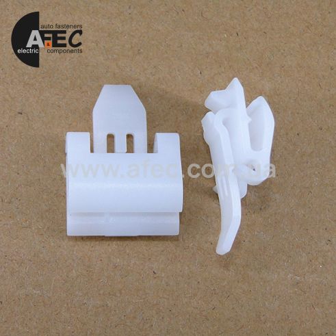 Клипса Toyota 6821190K00