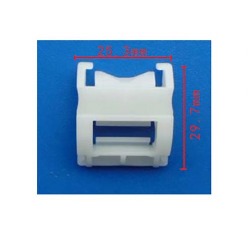 Клипса молдинга Renault 7703077256 Клипса молдинга Renault 7703077256