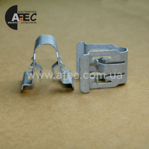 Скоба передних стоек Mercedes A0049913570 Скоба передних стоек Mercedes A0049913570